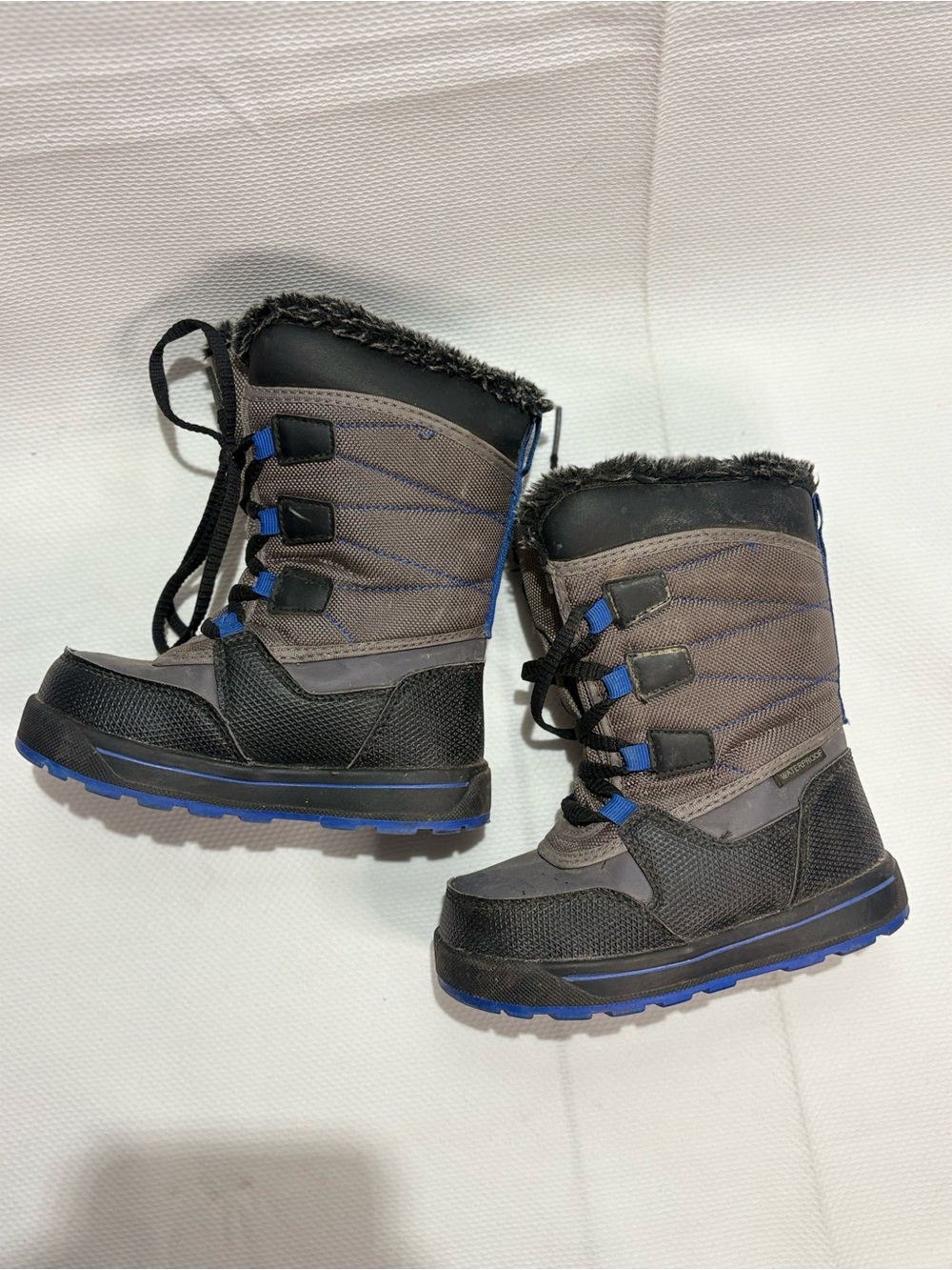 wonder nation Gray and Blue Insulated Kids Snow Boots with Faux Fur Collar